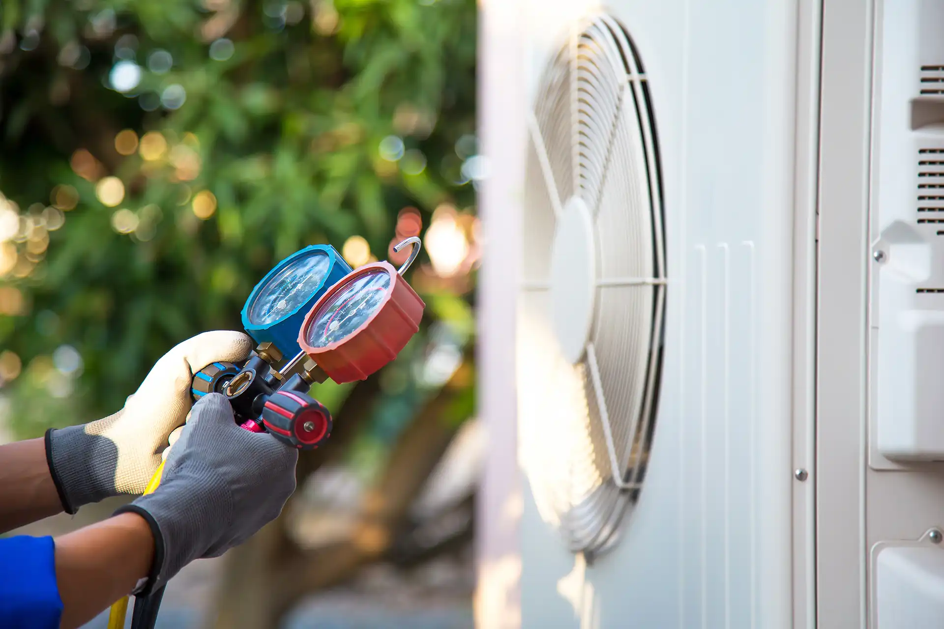 heat pump check by hvac technician